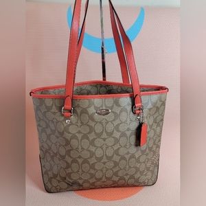 LOWSTRT Coach Canvas Shoulder bag